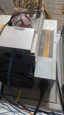 Χρησιμοποιημένος ανθρακωρύχος 942W Bitmain Antminer L3++ 550M 6.5Kg νομισμάτων Lite